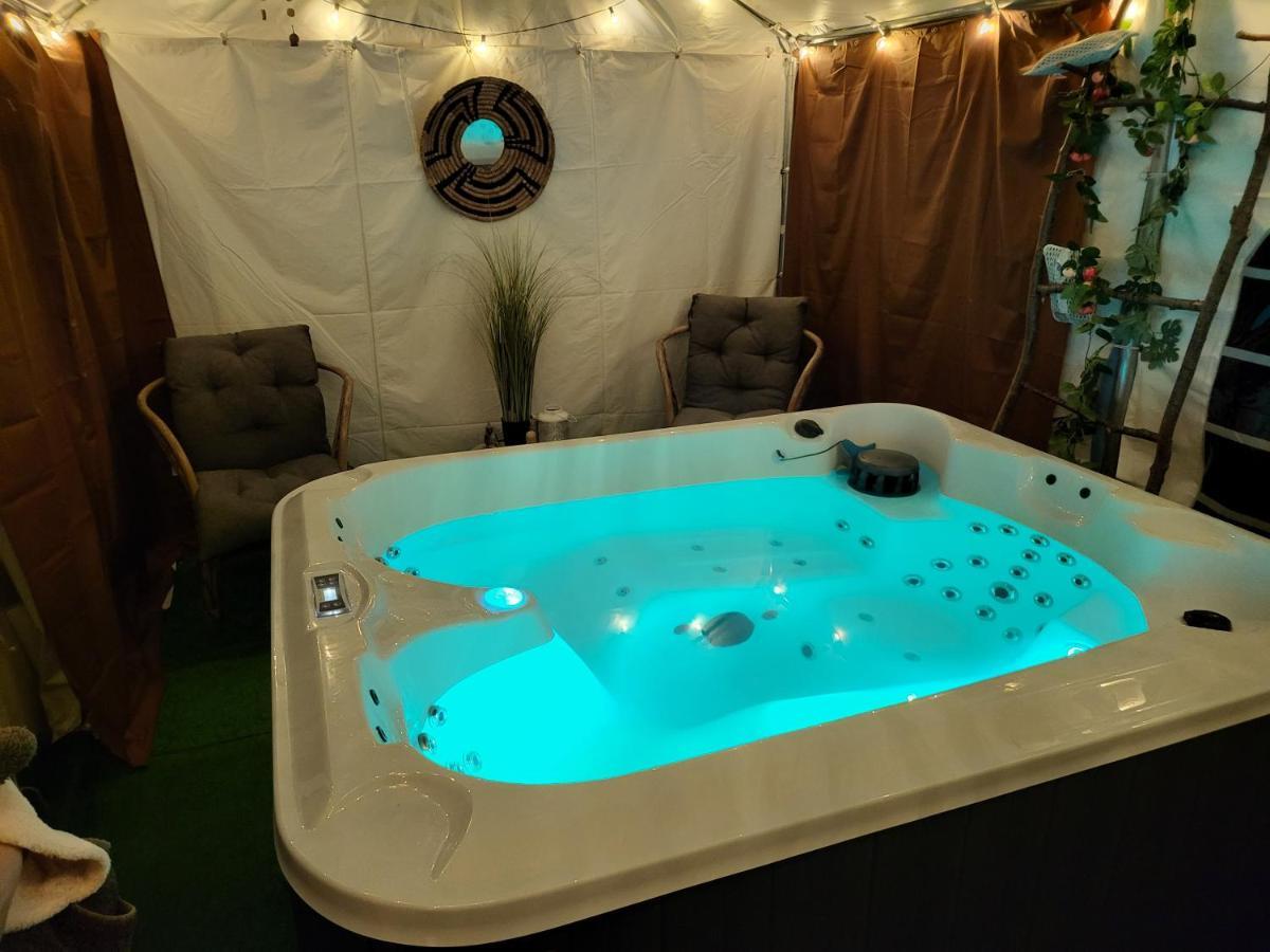 Choisy Le Jacuzzi Bed & Breakfast Dış mekan fotoğraf