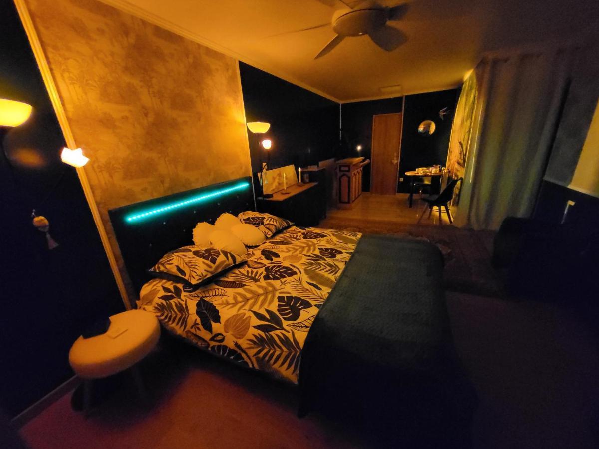 Choisy Le Jacuzzi Bed & Breakfast Dış mekan fotoğraf