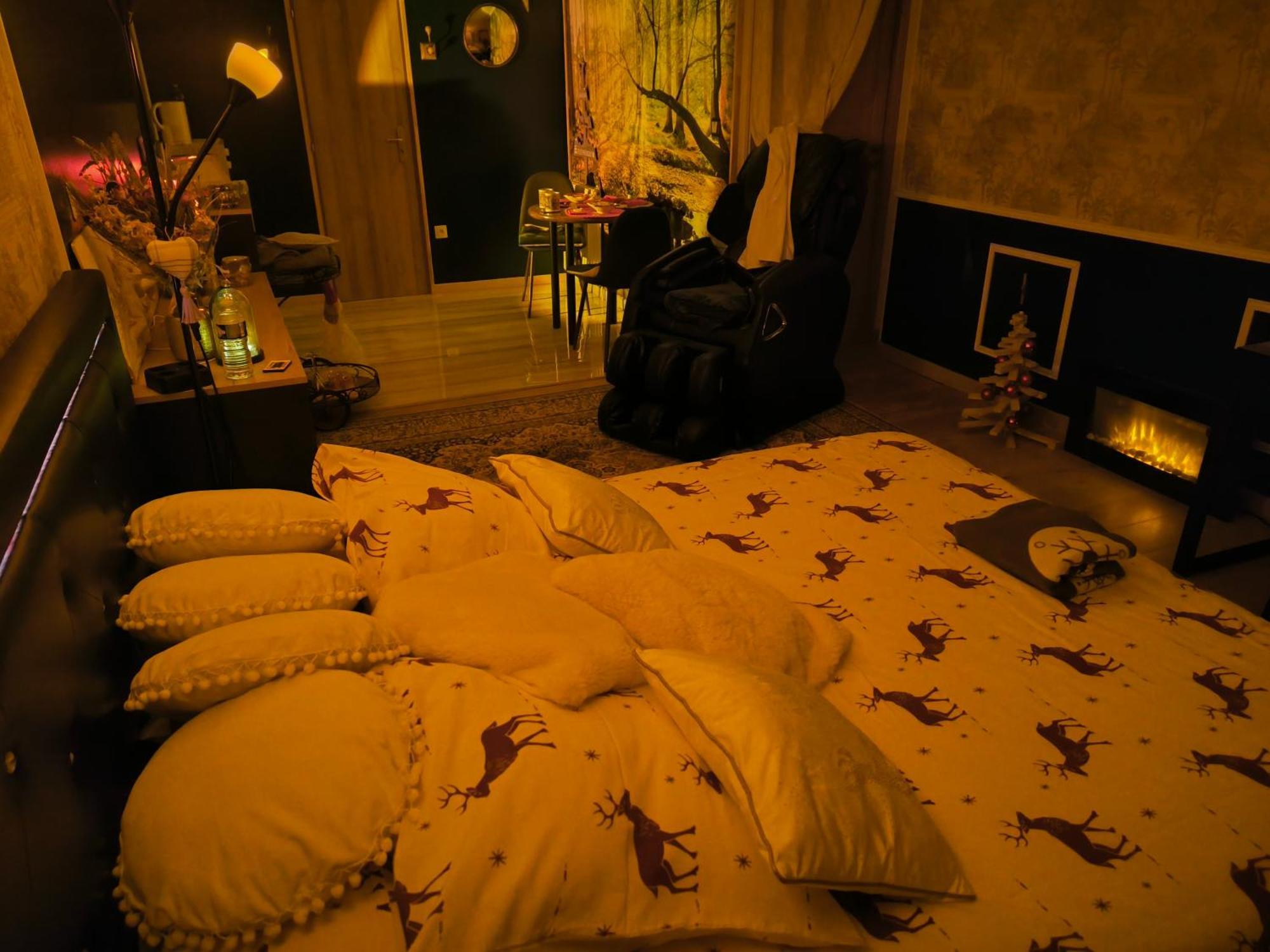 Choisy Le Jacuzzi Bed & Breakfast Dış mekan fotoğraf